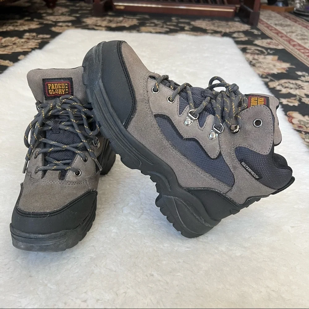 Faded Glory Cliff Hiking Men’s Chukka Boots size 7.5